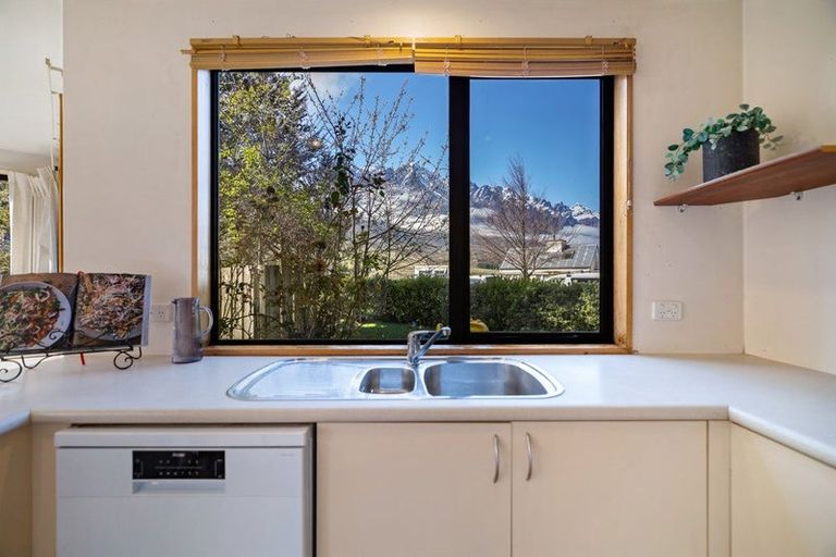 Photo of property in 3 Juniper Place, Frankton, Queenstown, 9300