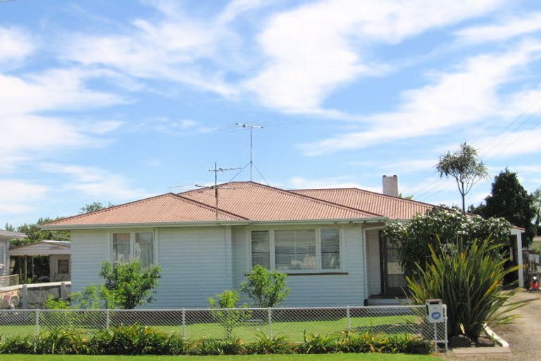 Photo of property in 11 Tolerton Avenue, Elgin, Gisborne, 4010