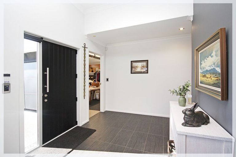 Photo of property in 28 Andrews Street, Foxton Beach, Foxton, 4815