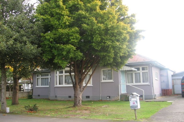 Photo of property in 7 Chelwood Street, Takaro, Palmerston North, 4412