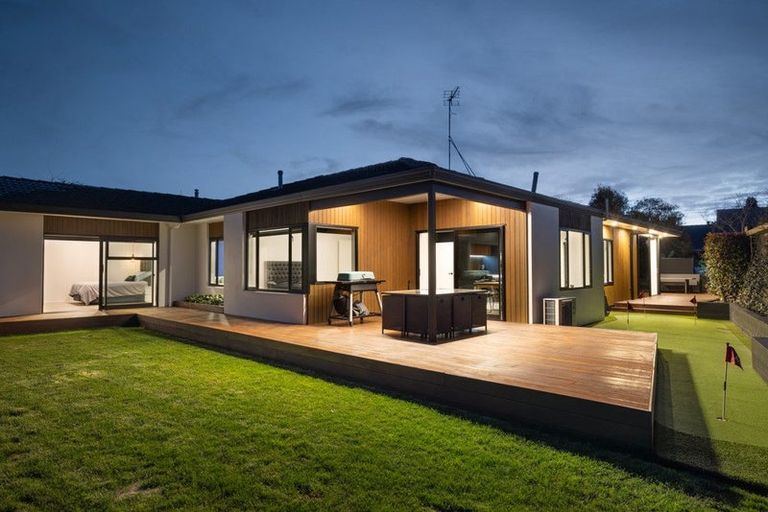 Photo of property in 36 Delamare Road, St Andrews, Hamilton, 3200