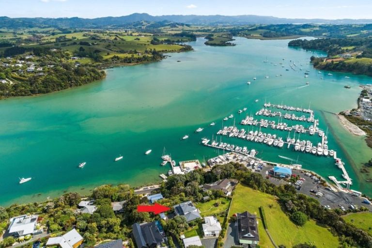 Photo of property in 21 Kanuka Road, Sandspit, Warkworth, 0982