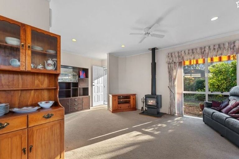 Photo of property in 5 Bayfair Drive, Mount Maunganui, 3116
