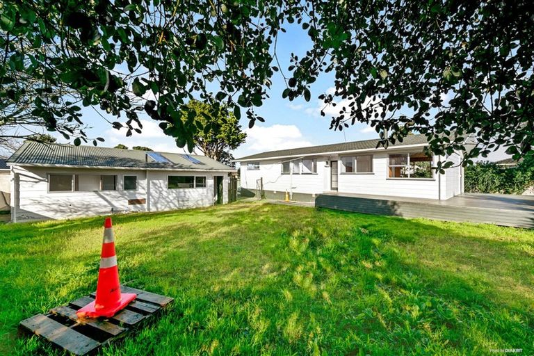 Photo of property in 33 Mcdivitt Street, Manurewa, Auckland, 2102