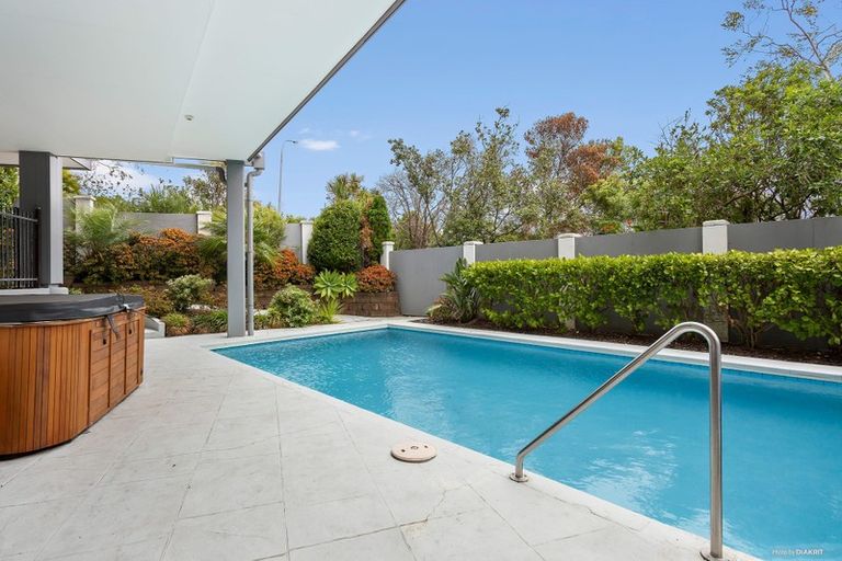 Photo of property in 19/99 Mokoia Road, Birkenhead, Auckland, 0626