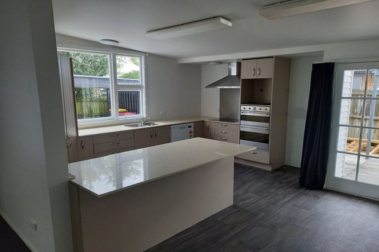 Photo of property in 90 Linwood Avenue, Linwood, Christchurch, 8011