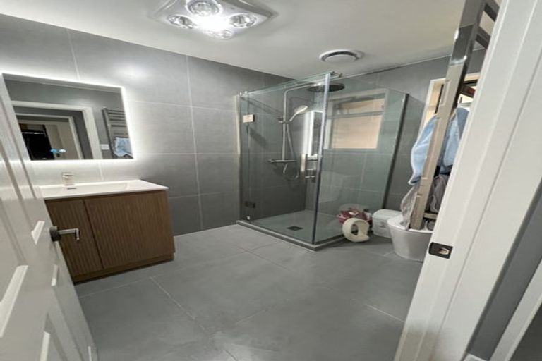 Photo of property in 8 Marlon Lane, East Tamaki, Auckland, 2016