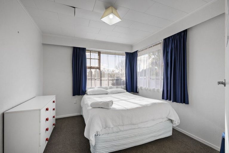 Photo of property in 108 Benmore Avenue, Cloverlea, Palmerston North, 4412