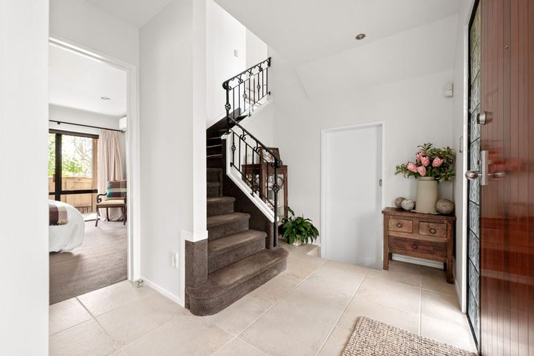 Photo of property in 2a Edgecumbe Street, Whitiora, Hamilton, 3200