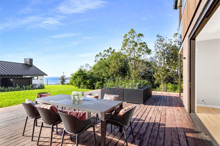 Photo of property in 46 Taha Puke Road, Okura Bush, Silverdale, 0794