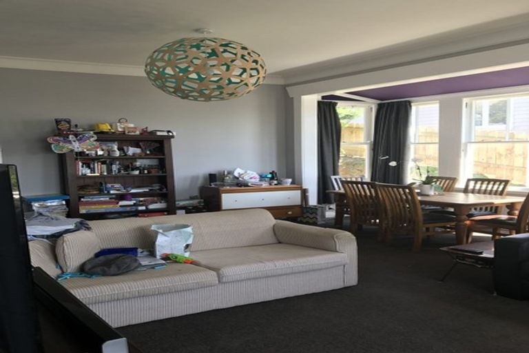 Photo of property in 37 Charlotte Avenue, Brooklyn, Wellington, 6021