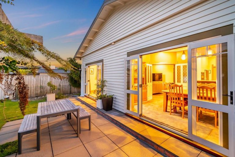 Photo of property in 17 Mcparland Street, Ebdentown, Upper Hutt, 5018