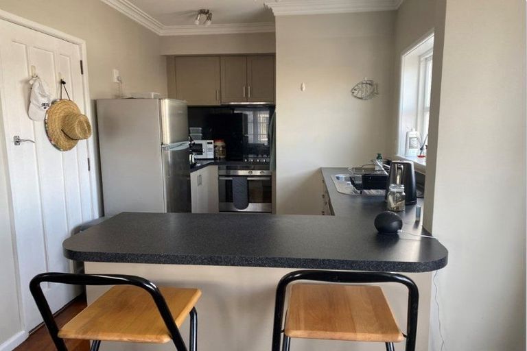Photo of property in 1/115-117 Jackson Street, Petone, Lower Hutt, 5012