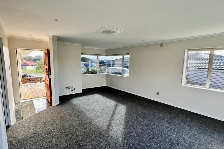 Photo of property in 19 Isabella Drive, Pukekohe, 2120