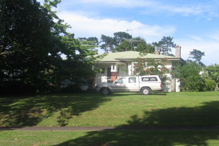 Photo of property in 49 Maungakiekie Avenue, Greenlane, Auckland, 1051