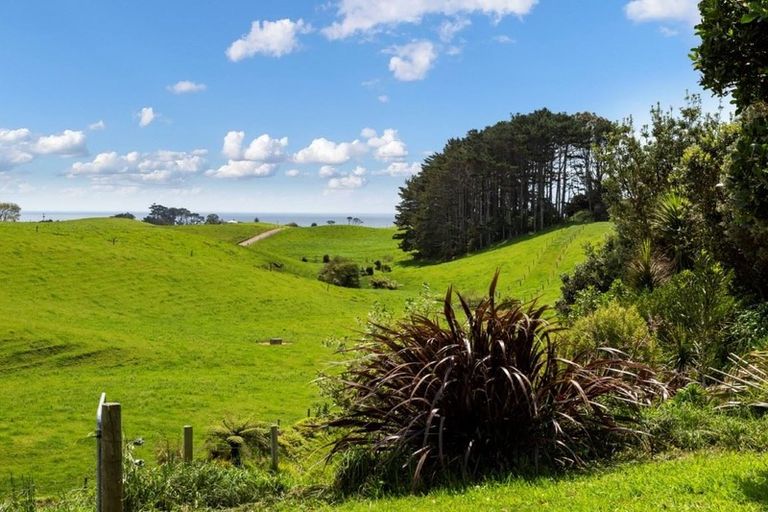 Photo of property in 267 Leith Road, Okato, New Plymouth, 4374