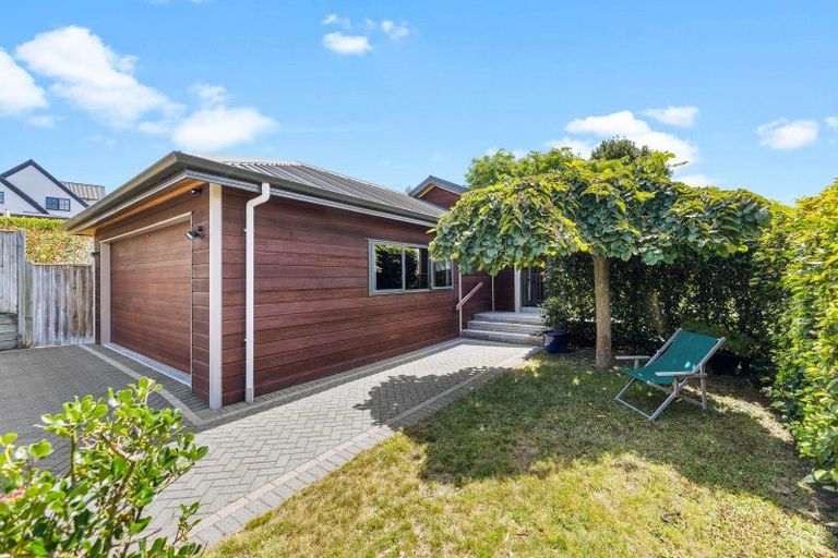 Photo of property in 737 Acacia Bay Road, Acacia Bay, Taupo, 3330