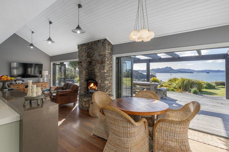 Photo of property in 899f Purangi Road, Cooks Beach, Whitianga, 3591