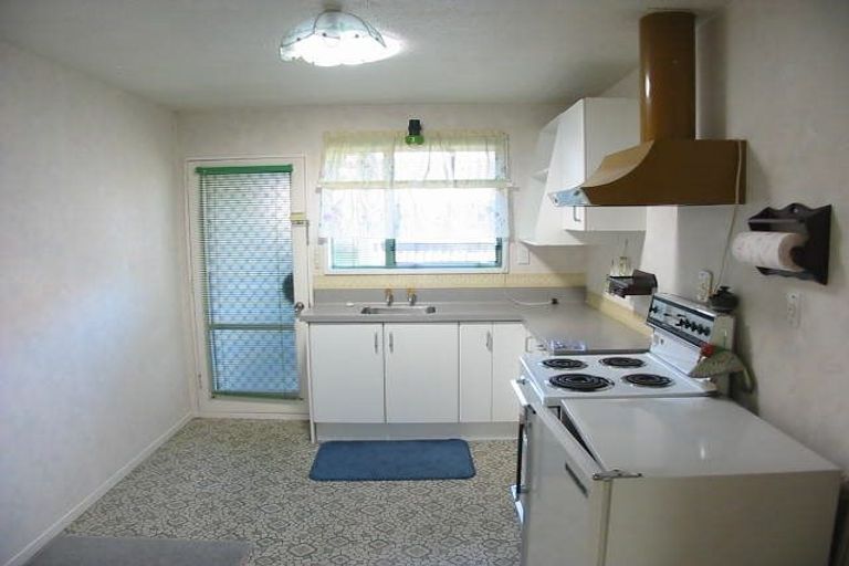 Photo of property in 2/29 Fairfield Avenue, Addington, Christchurch, 8024