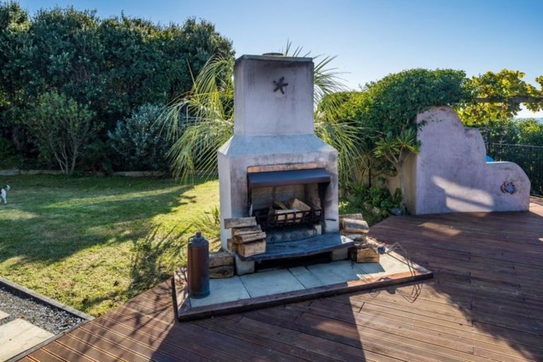 Photo of property in 23 Patiki Place, Titahi Bay, Porirua, 5022