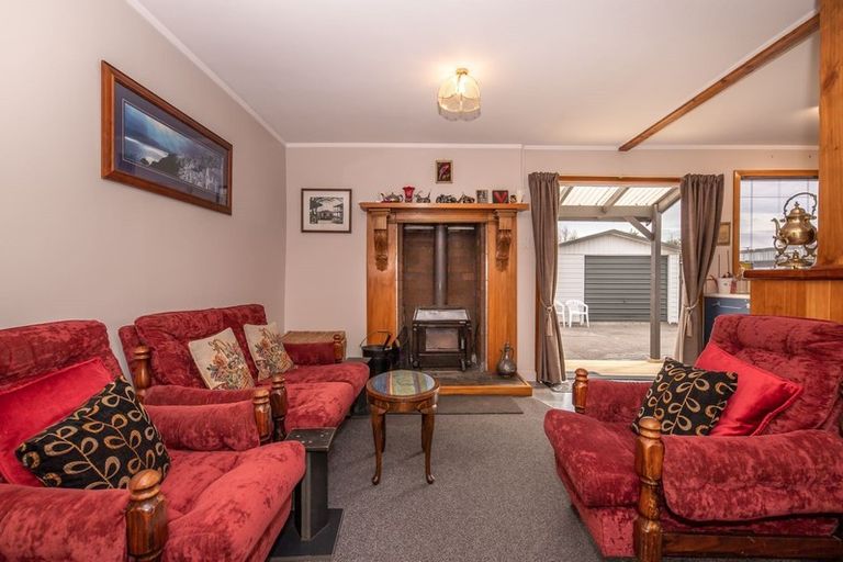 Photo of property in 34 Queen Street, Westport, 7825
