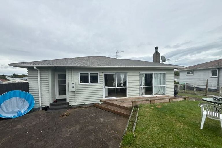Photo of property in 21 Girvan Place, Tokoroa, 3420