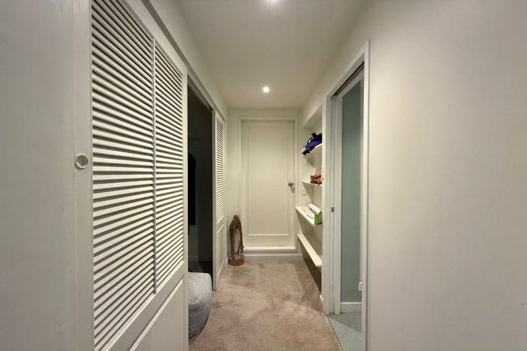 Photo of property in 85 Durham Street, Brooklyn, Wellington, 6021