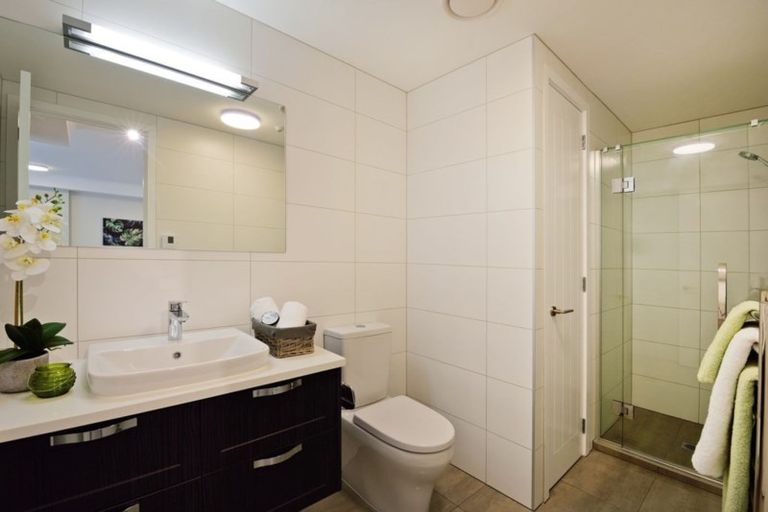 Photo of property in 178 Landmark Terrace, Orewa, 0931