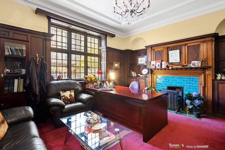 Photo of property in The Manor, 200 Willis Street, Te Aro, Wellington, 6011