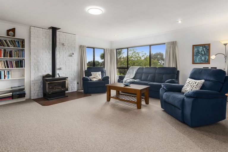 Photo of property in 5 Holmburn Street, Welcome Bay, Tauranga, 3112