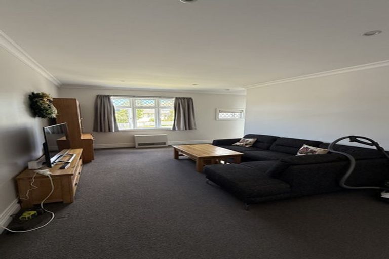 Photo of property in 232 Major Drive, Kelson, Lower Hutt, 5010