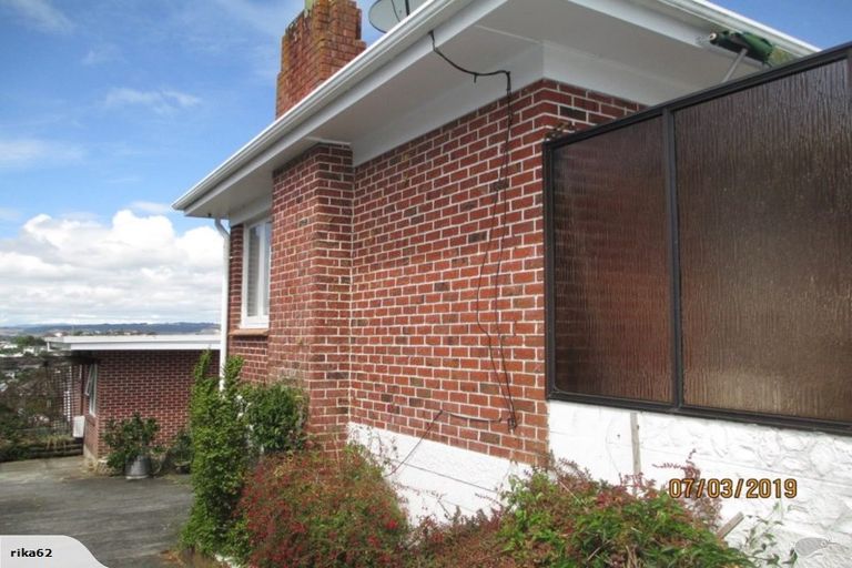 Photo of property in 71a Litten Road, Cockle Bay, Auckland, 2014