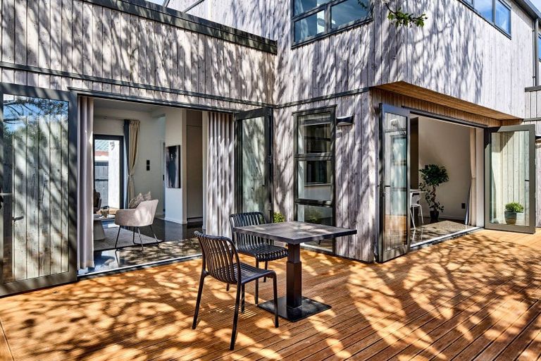 Photo of property in 17a Trinity Avenue, Epuni, Lower Hutt, 5011