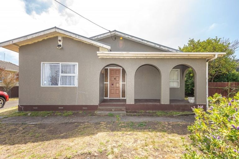 Photo of property in 34 Polson Street, Castlecliff, Whanganui, 4501