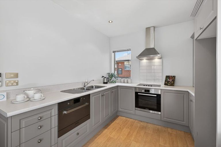 Photo of property in 10 Streamside Court, Woolston, Christchurch, 8062