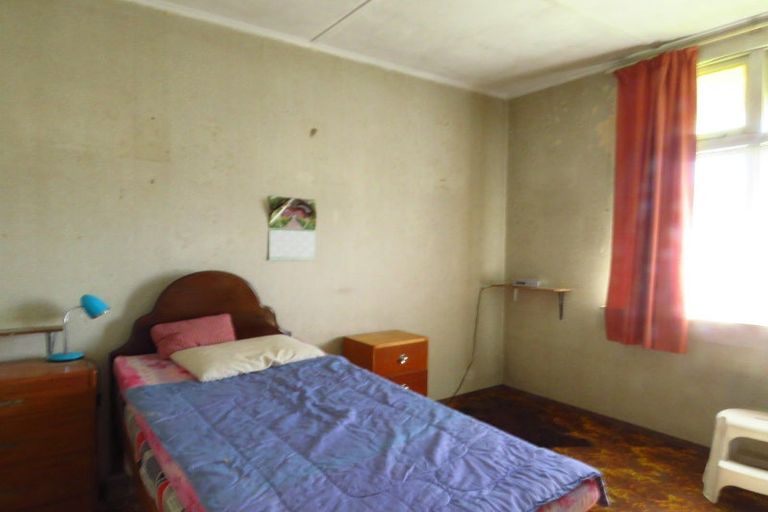 Photo of property in 148 Derby Street, Westport, 7825