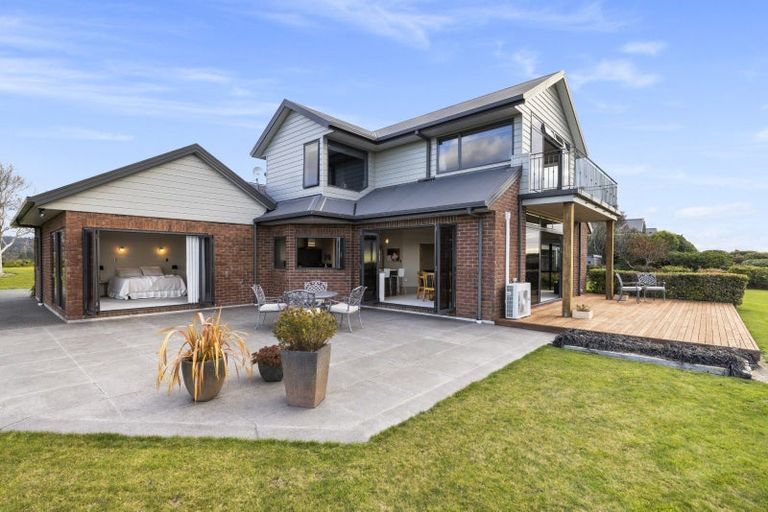 Photo of property in 11 Chestnut Lane, Papamoa, Te Puke, 3187