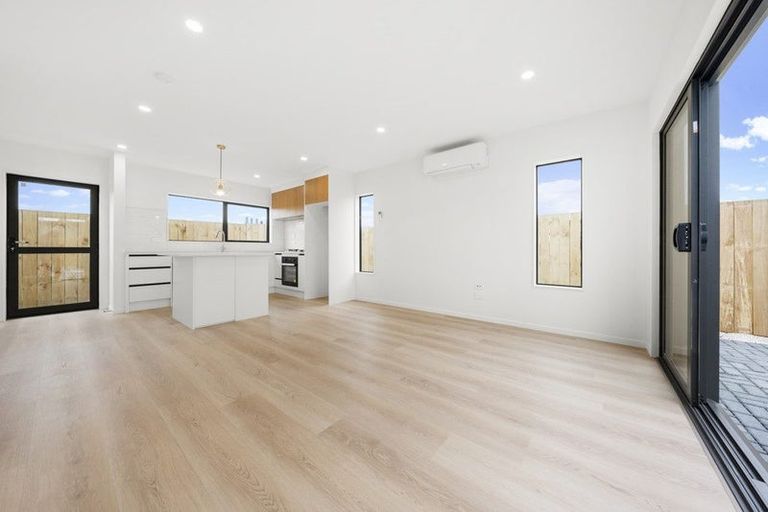 Photo of property in 7a Agar Place, Favona, Auckland, 2024