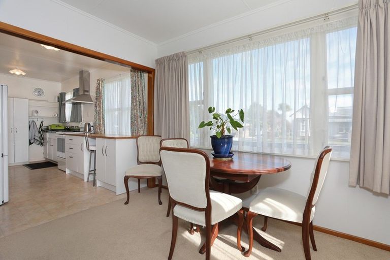 Photo of property in 19 Derby Street, Feilding, 4702