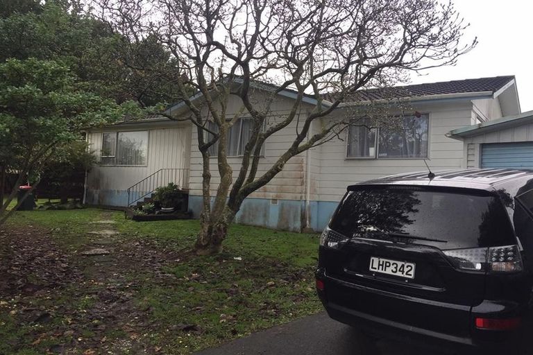 Photo of property in 35 Hyperion Drive, Randwick Park, Auckland, 2105