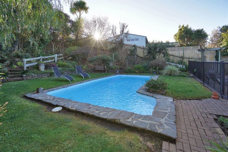 Photo of property in 60 Acacia Crescent, Glenview, Hamilton, 3206