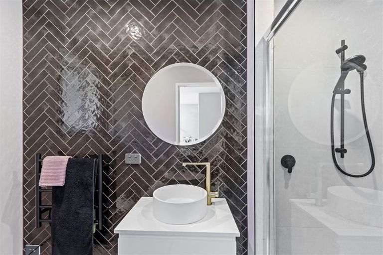 Photo of property in 4 Stirling Street, Merivale, Christchurch, 8014