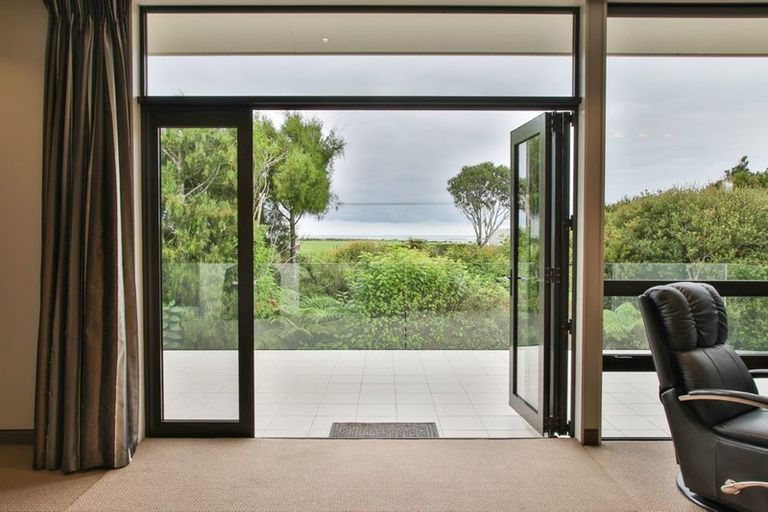 Photo of property in 5a Arthurstown Road, Ruatapu, Hokitika, 7883