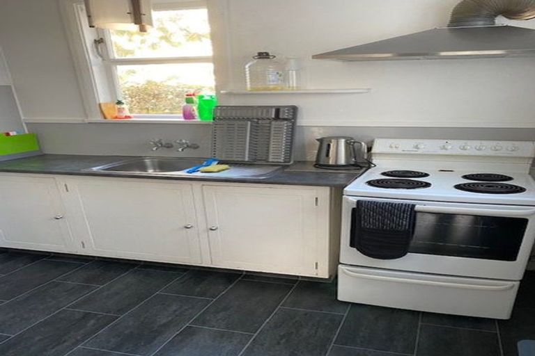 Photo of property in 27 Tika Street, Riccarton, Christchurch, 8041