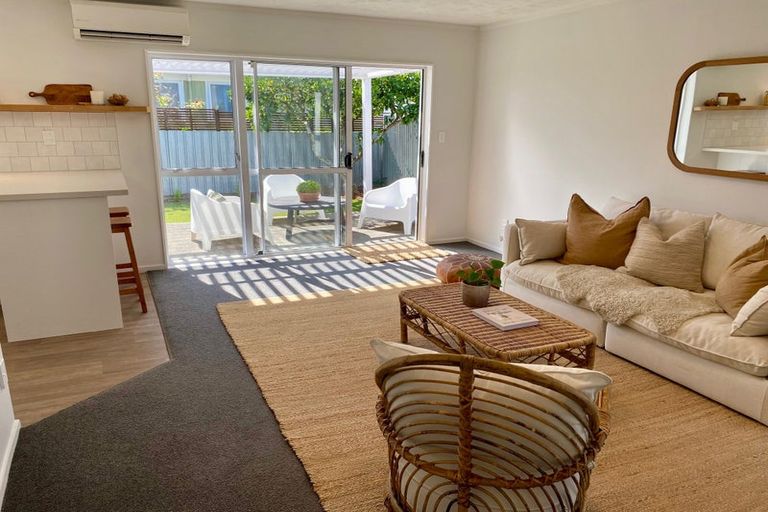 Photo of property in 3/411a Gloucester Street, Taradale, Napier, 4112