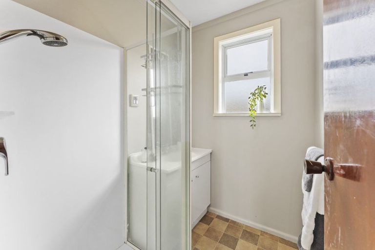 Photo of property in 15 Burcham Street, Taita, Lower Hutt, 5011