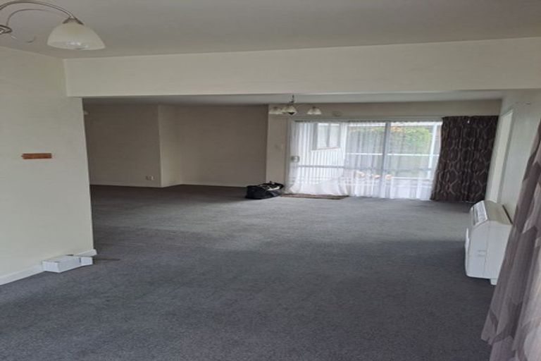 Photo of property in 7 Storry Place, Avonhead, Christchurch, 8042