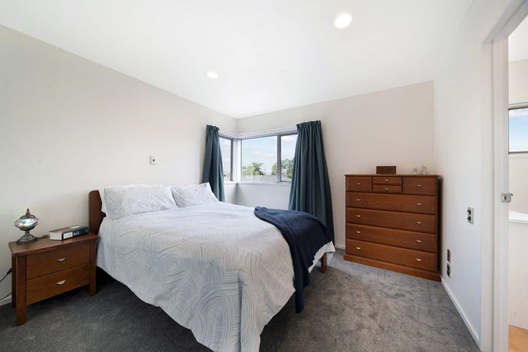 Photo of property in 10/103 Swanson Road, Henderson, Auckland, 0610