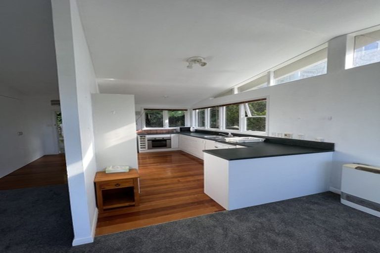 Photo of property in 43a Baroda Street, Khandallah, Wellington, 6035