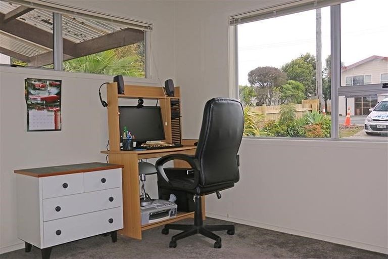 Photo of property in 16 Dawson Road, Snells Beach, 0920